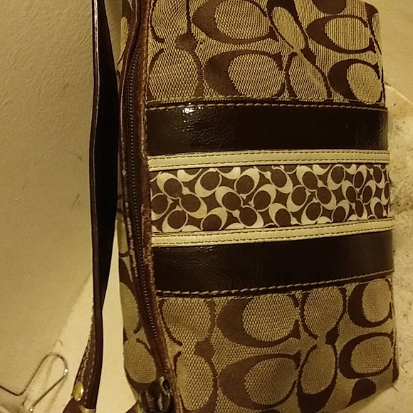 Purse - Picture 4 of 4